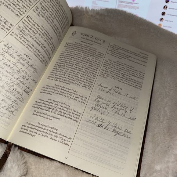 NKJV New Testament Note Worthy Collection Leather Bound GOOD w 12 USED Pages - Picture 12 of 16